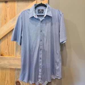 BUTTERCLOTH XLT Fitted Buttondown short sleeve shirt
